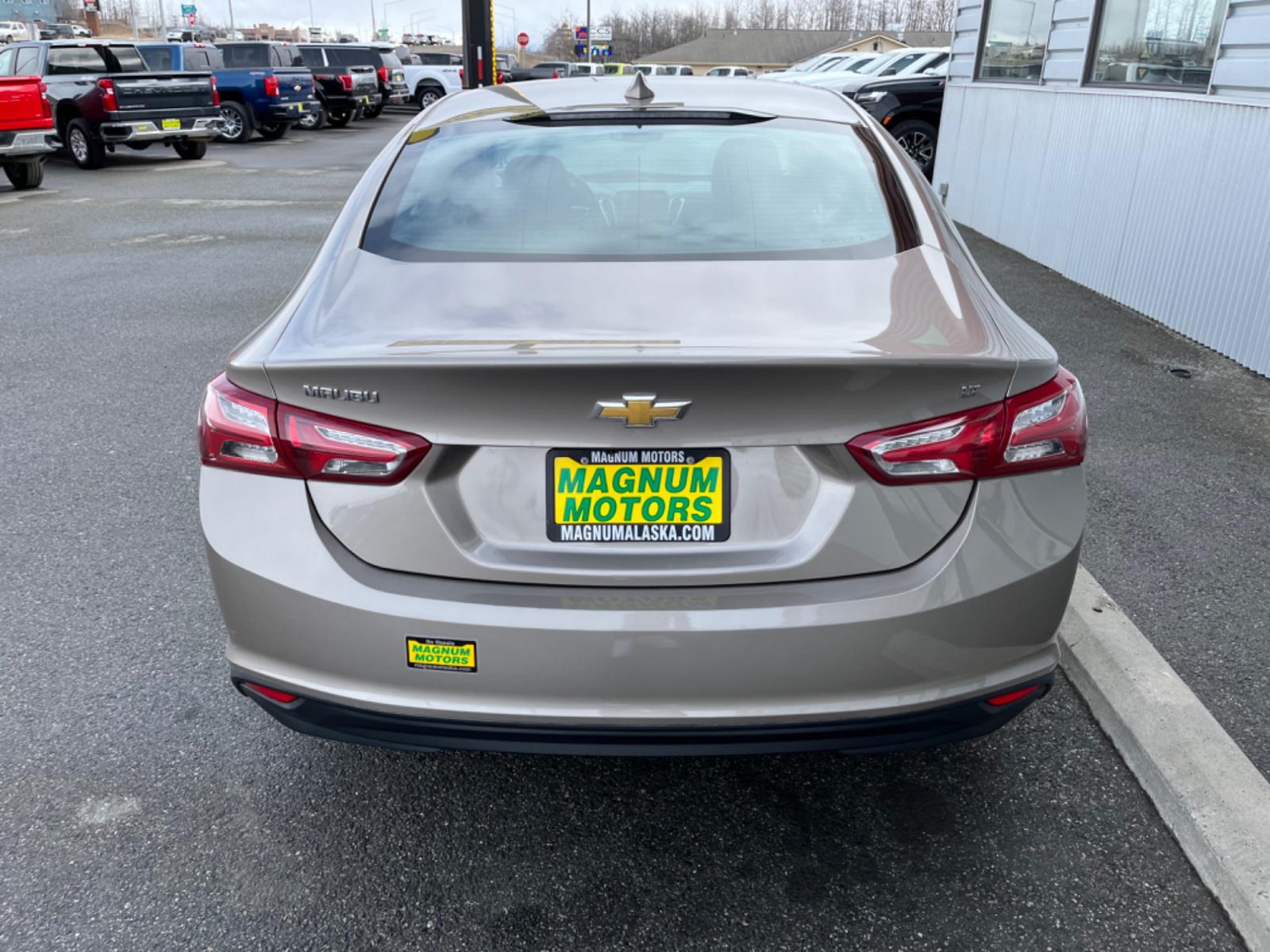 2022 TAN /Black CHEVROLET MALIBU LT (1G1ZD5ST5NF) with an 1.5L engine, Continuously Variable transmission, located at 1960 Industrial Drive, Wasilla, 99654, (907) 274-2277, 61.573475, -149.400146 - Photo #3